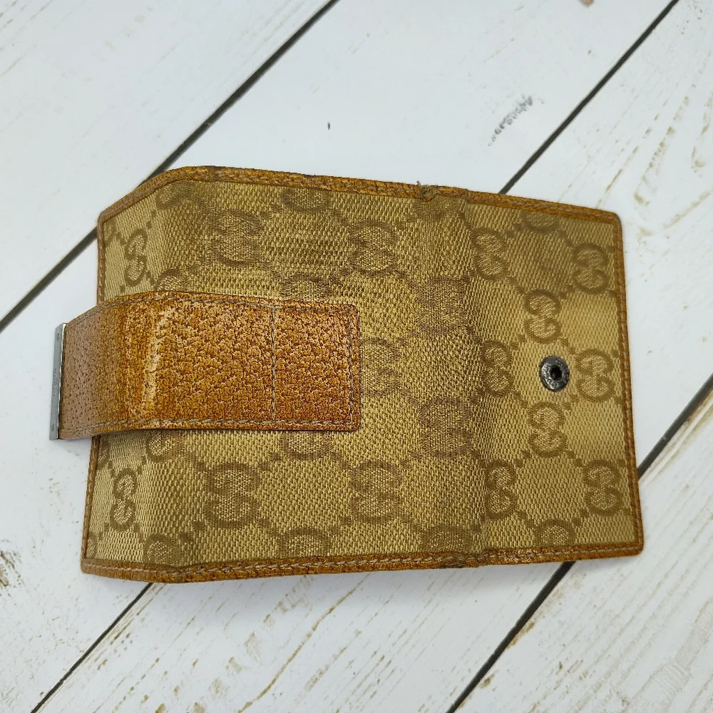 Gucci Key Wallet - Picture 10 of 13